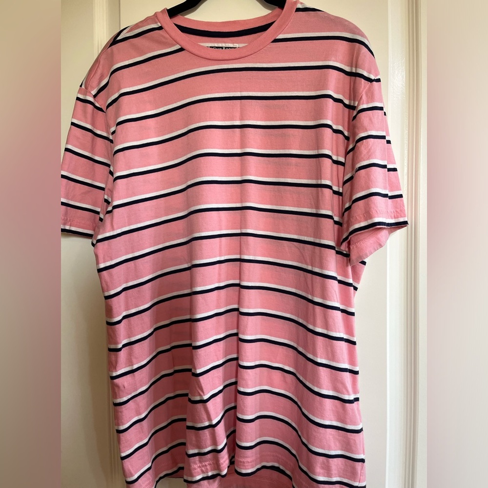 Men’s Club Room ( Macy’s) T-shirt. Size L.